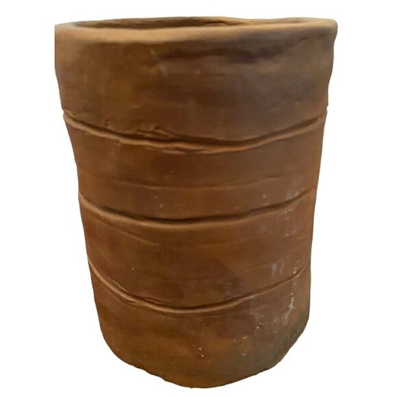 Primitive Clay Pot Pottery Folgers Can Coffee Handmade Signed 5.25" x 4" Origina - Picture 2 of 9